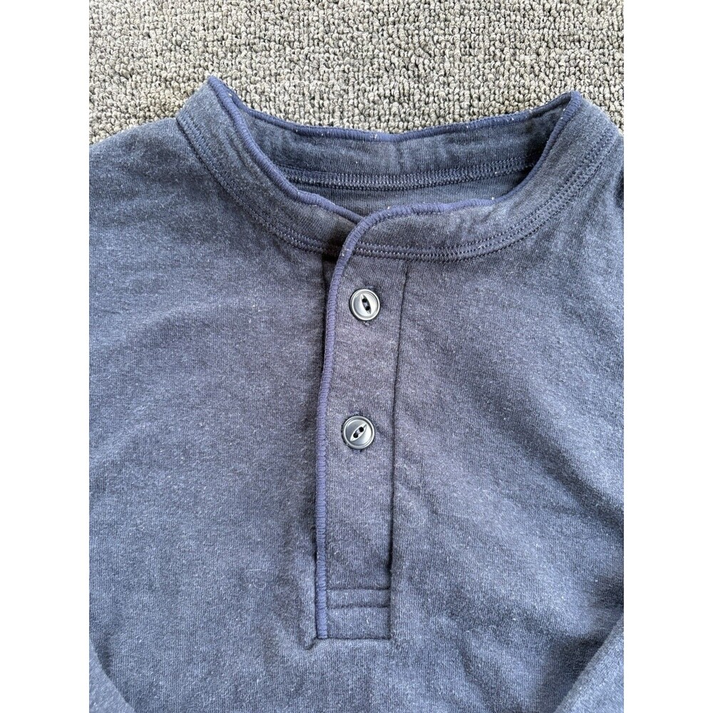 L.L. Bean Long Sleeve Henley T-Shirt Size Medium – Navy Blue – 100% Cotton - Picture 4 of 4